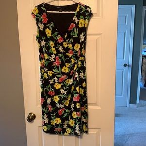 Summer dress multi colours excellent condition size 14